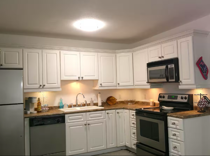 1802 Jackson Ave E #9 - Photo 2 of 10