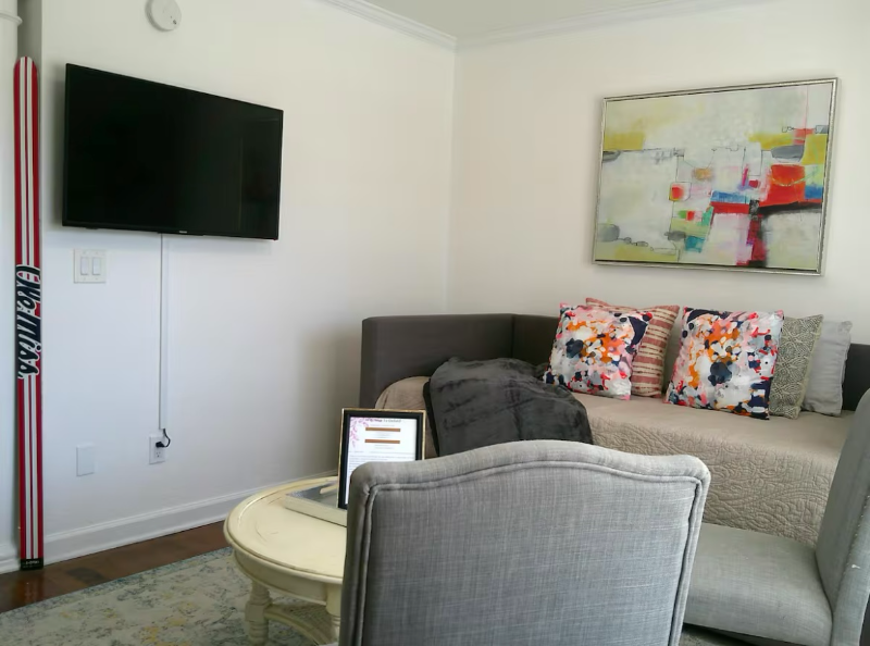 1802 Jackson Ave E #9 - Photo 5 of 10