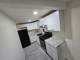 134 N Edwards Ct #2LEFT - Photo 1 of 1