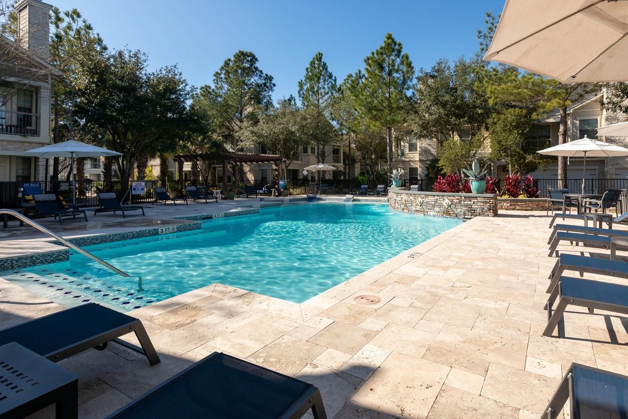 Lakefront Villas - Photo 7 of 50