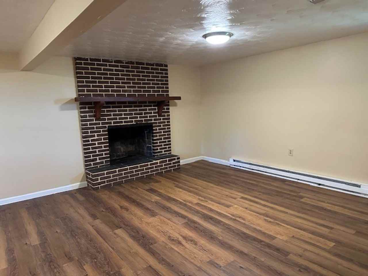 113 Valley View Dr - Photo 4 of 17