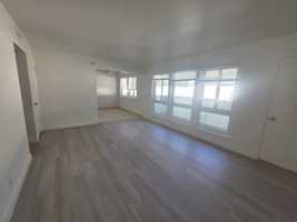 featured image of 2301 Carlmont Dr