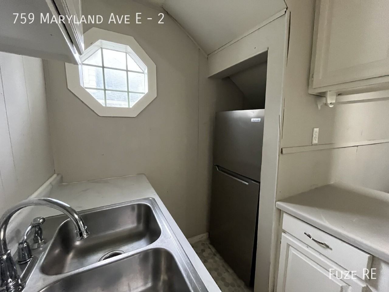 759 Maryland Ave E #2 - Photo 6 of 10