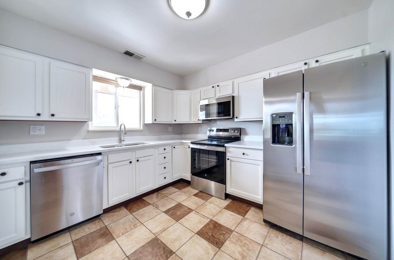 1094 Westmoreland Rd #D - Photo 6 of 14