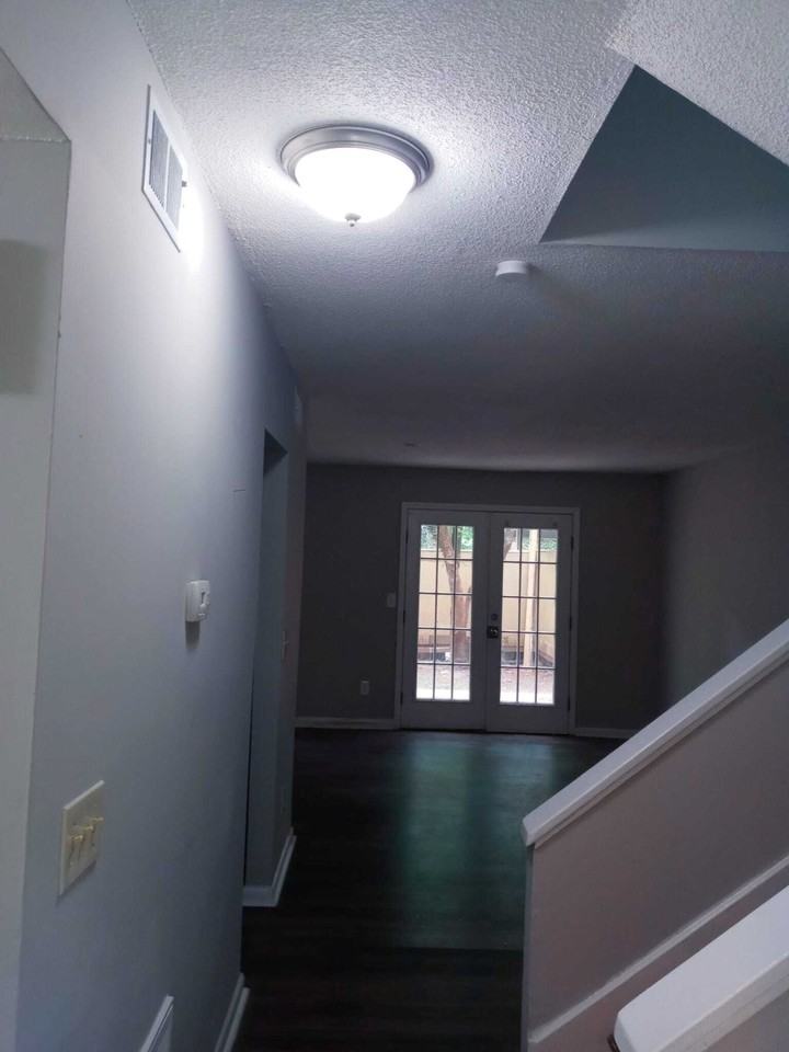 3417 Cobbs Ferry Drive - Photo 7 of 9