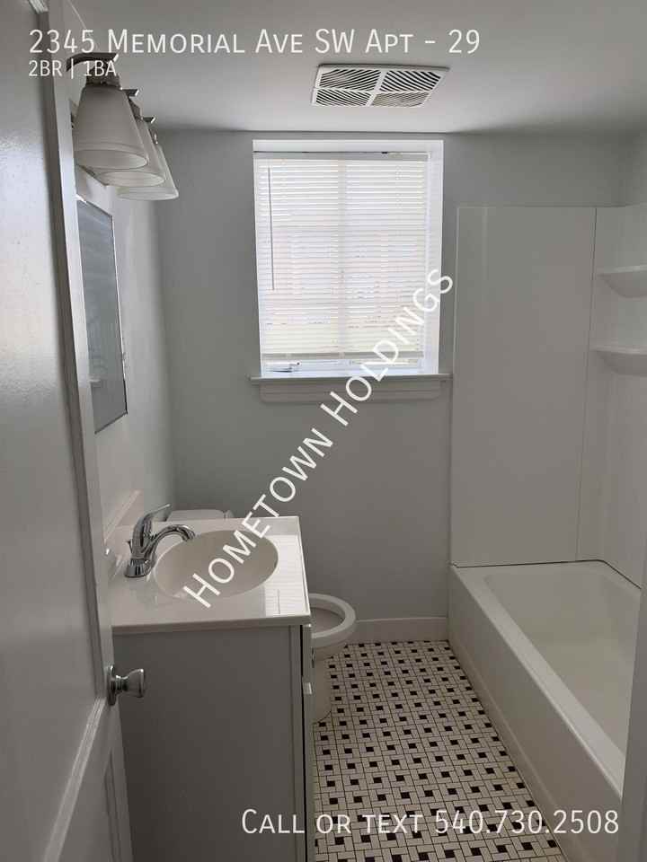 2345 Memorial Ave Sw #29 - Photo 5 of 20