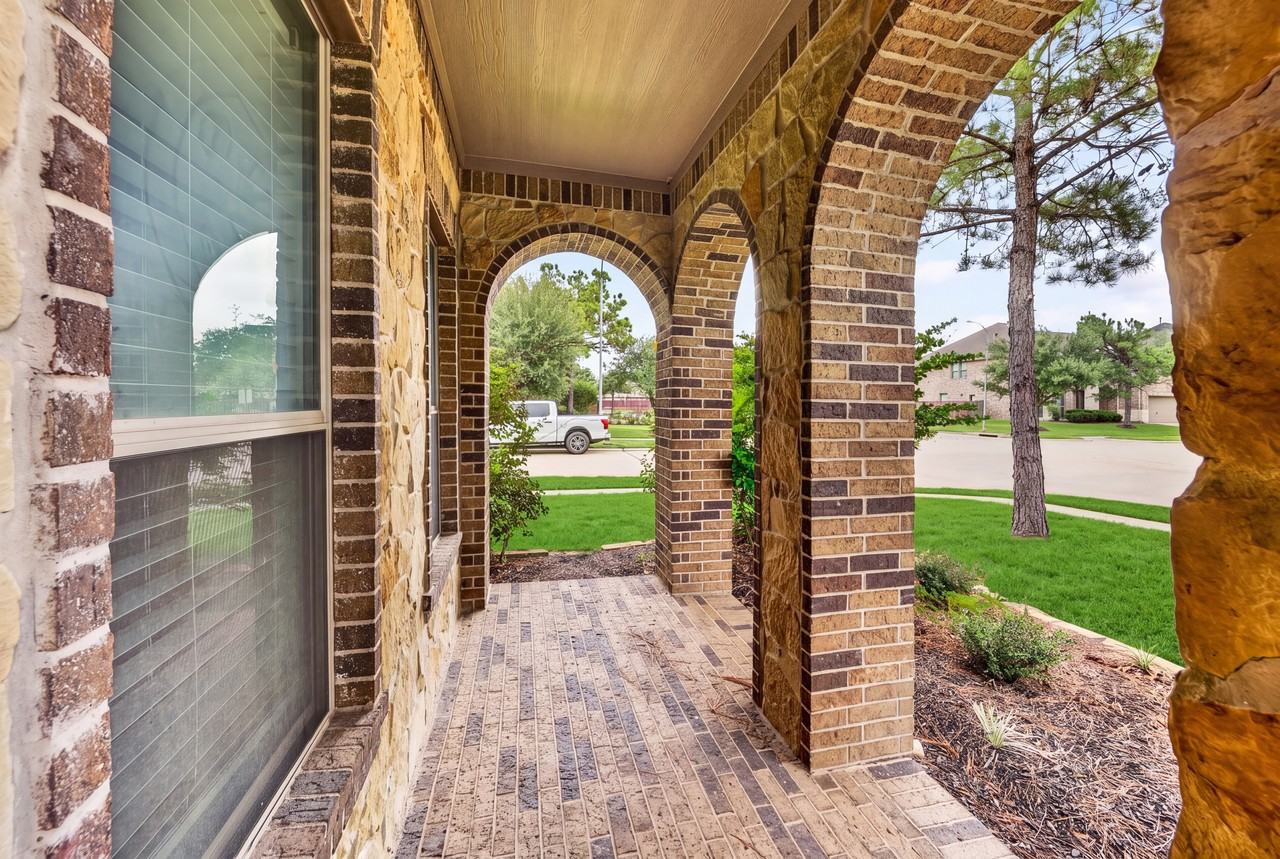8343 Sedona Ridge Dr #1 - Photo 5 of 42