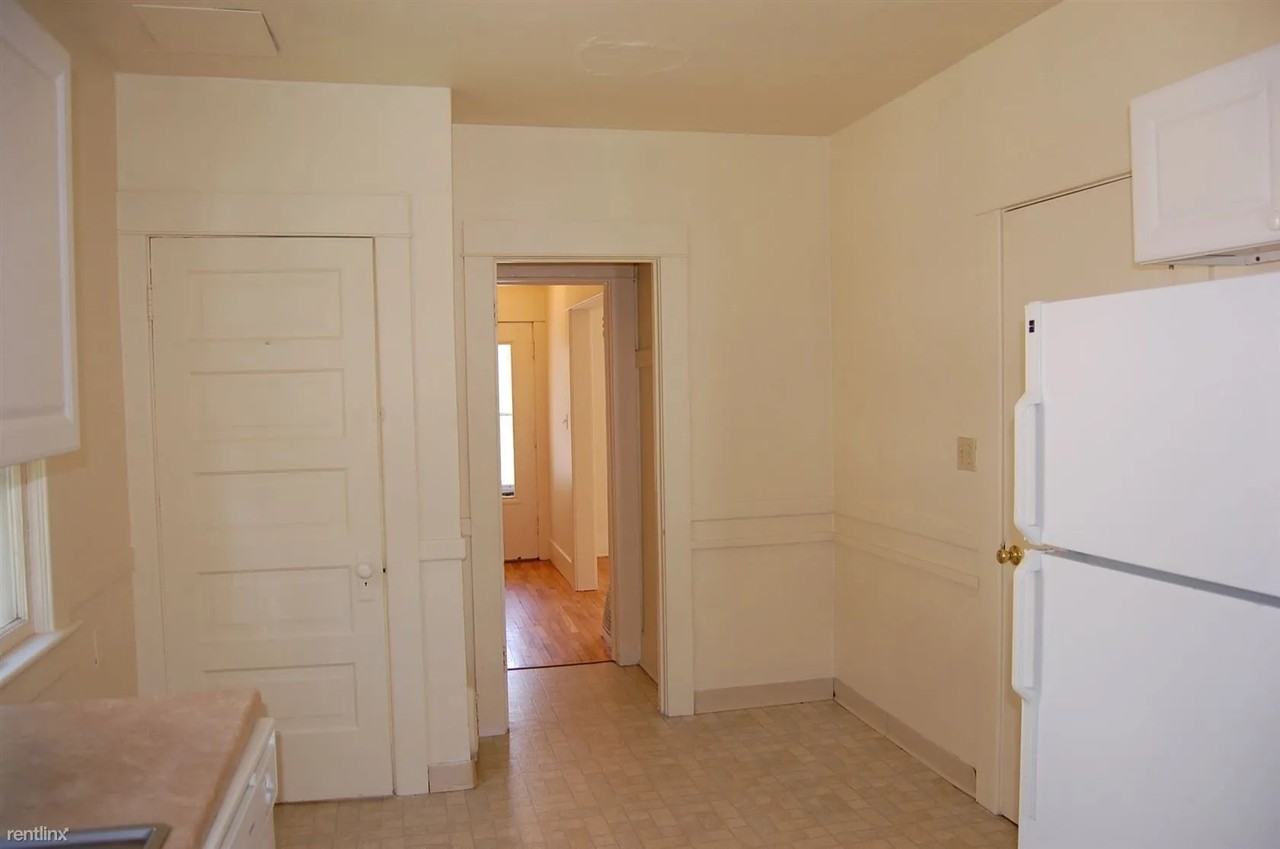 115 Adams Ave #1 - Photo 5 of 20