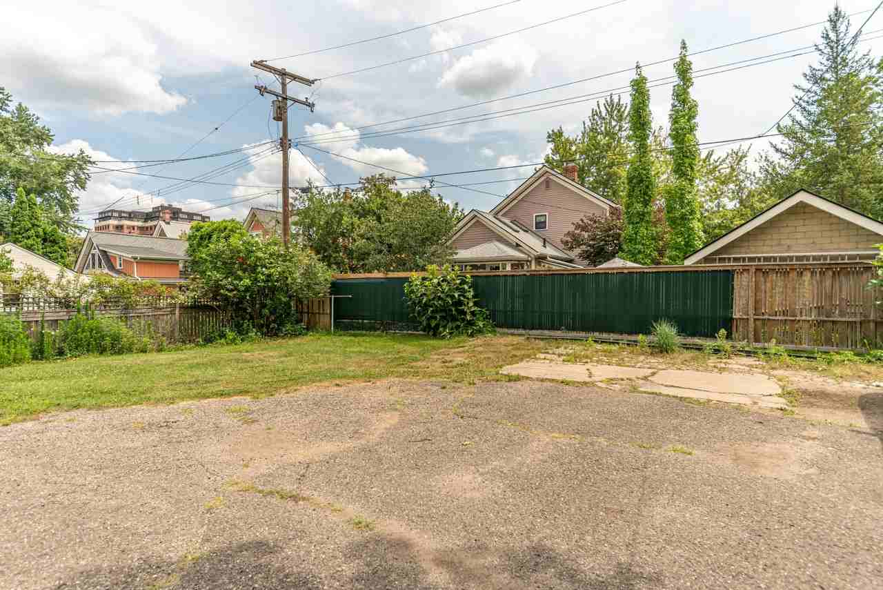 531 S 1st St #1 - Photo 7 of 49