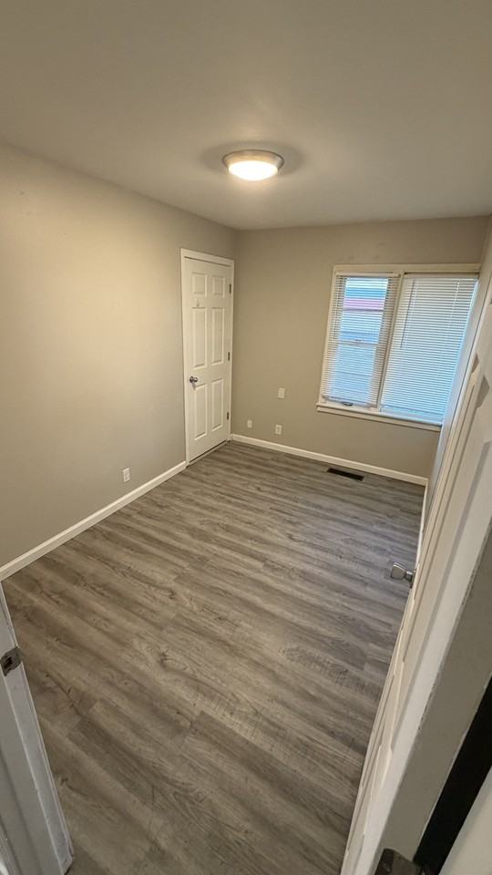 505 E Northline Rd #1 - Photo 7 of 14