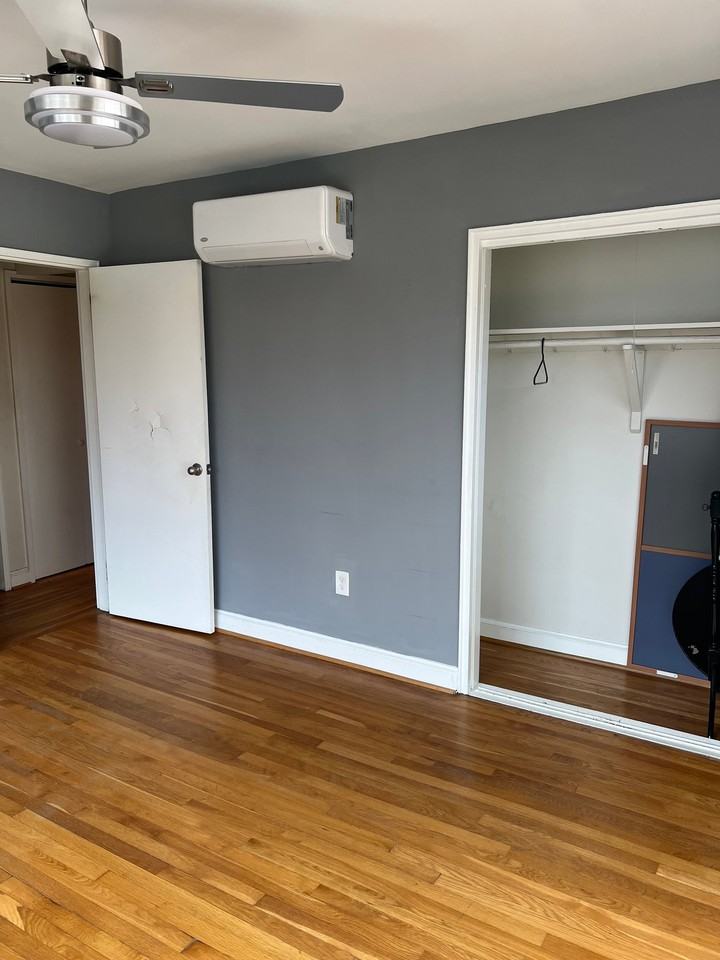 109 Webster St Ne #1 - Photo 5 of 14