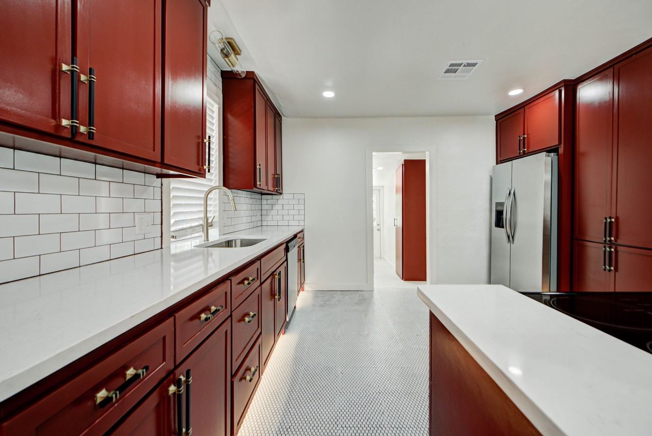 1815 Oklahoma Ave #1 - Photo 6 of 28