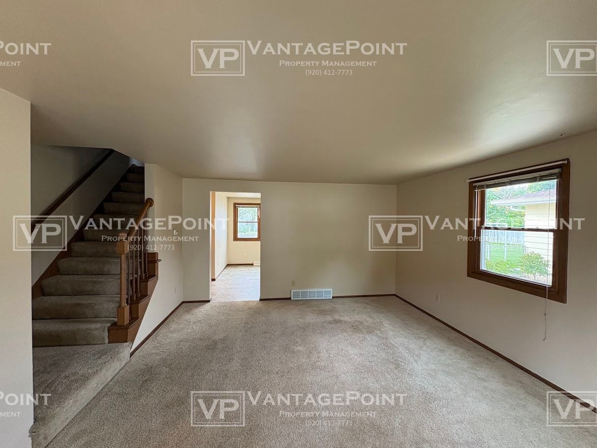 1415 Russell St #1 - Photo 6 of 15