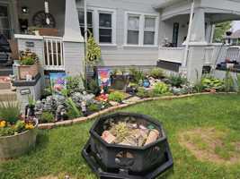 featured image of 35 S Grand Ave #35