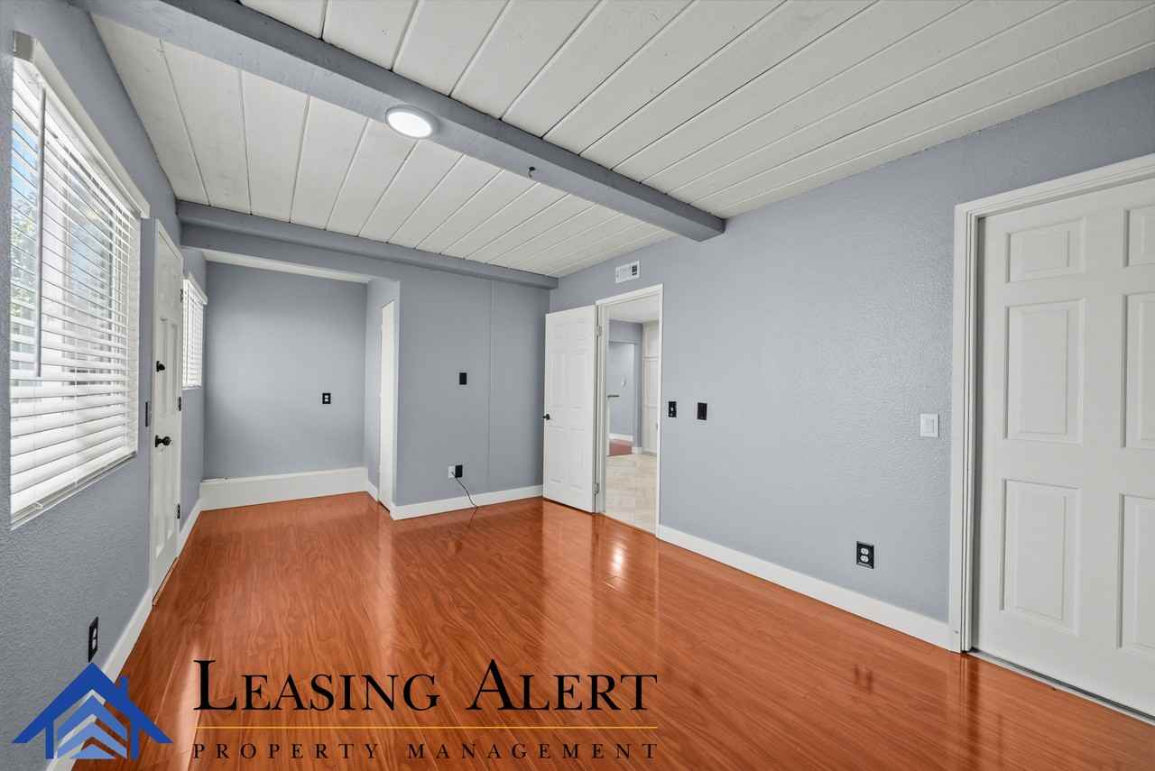 27824 Larkmain Dr #1 - Photo 3 of 21