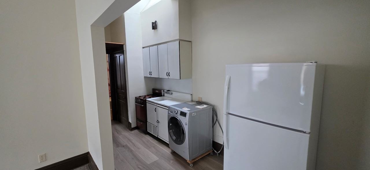 318 Brady St #5 - Photo 2 of 11