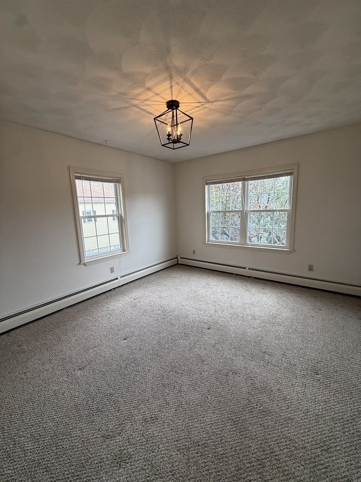572 Main St #1 - Photo 6 of 8