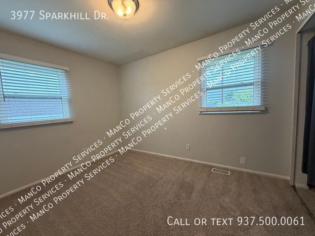 3977 Sparkhill Dr - Photo 3 of 15