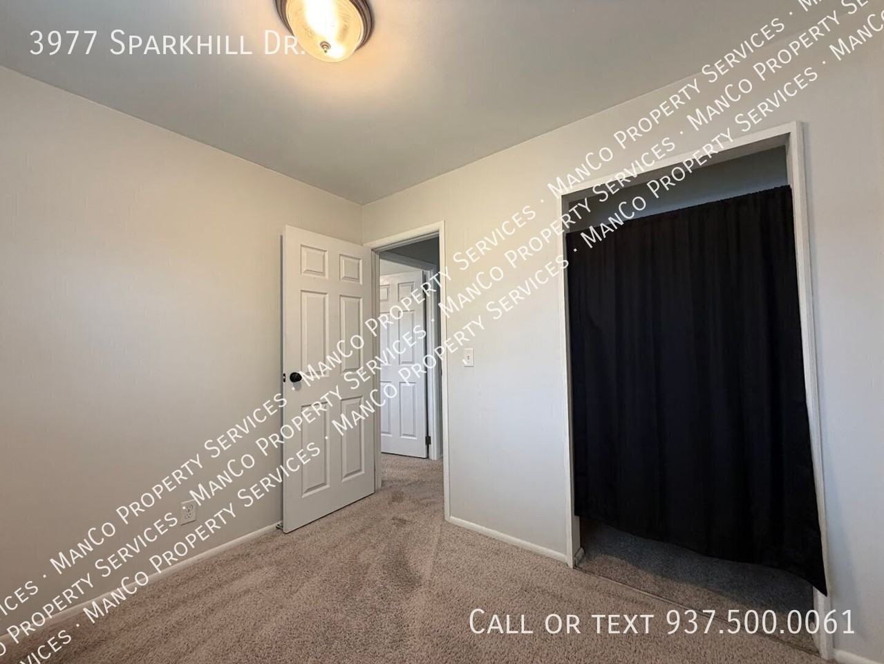 3977 Sparkhill Dr - Photo 4 of 15
