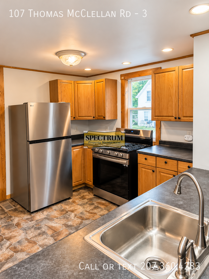 107 Thomas Mcclellan Rd #3 - Photo 3 of 11
