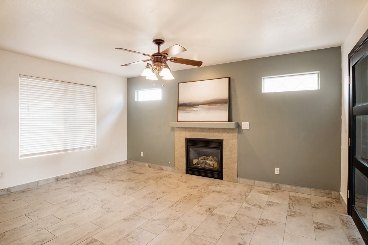 4843 Calle Bella Ave #1 - Photo 5 of 22