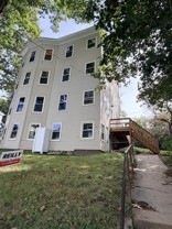 15 Oriole St #2 - Photo 1 of 1