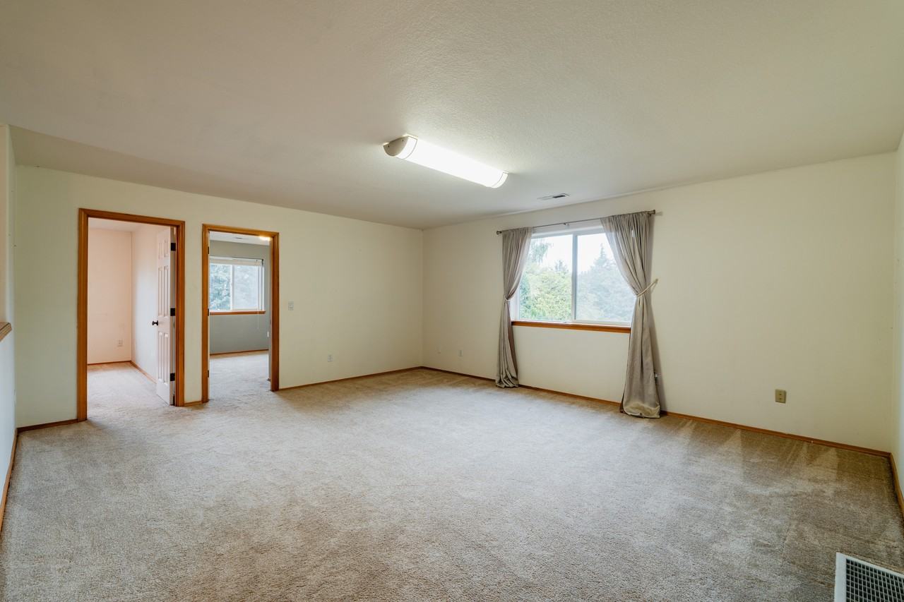 12125 Sw Whistlers Ln #1 - Photo 6 of 10