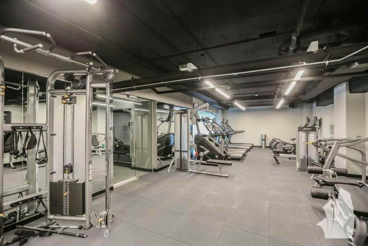 4334 North Hazel Street, Unit 401 - Photo 5 of 21