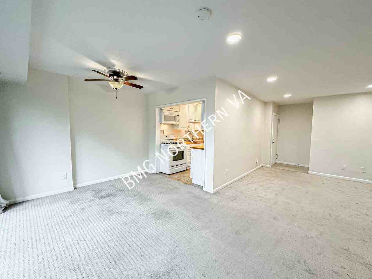 49 Skyhill Rd #202 - Photo 6 of 24