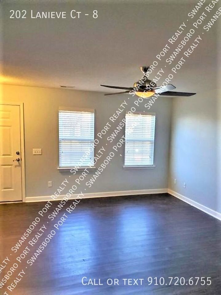 202 Lanieve Ct #8 - Photo 5 of 24