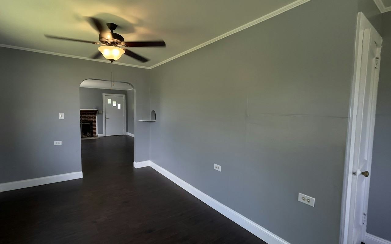 1101 Ward Place Drive - Photo 2 of 25