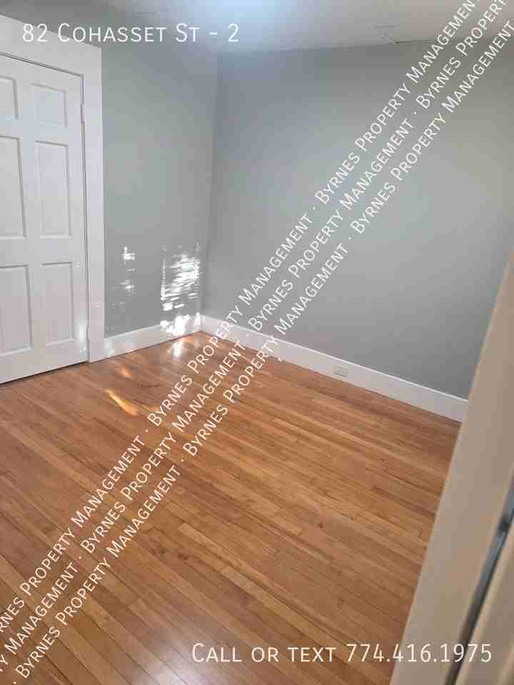 82 Cohasset St #2 - Photo 6 of 8