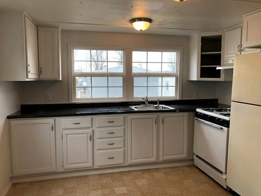2718 Zachary Drive - Photo 6 of 17