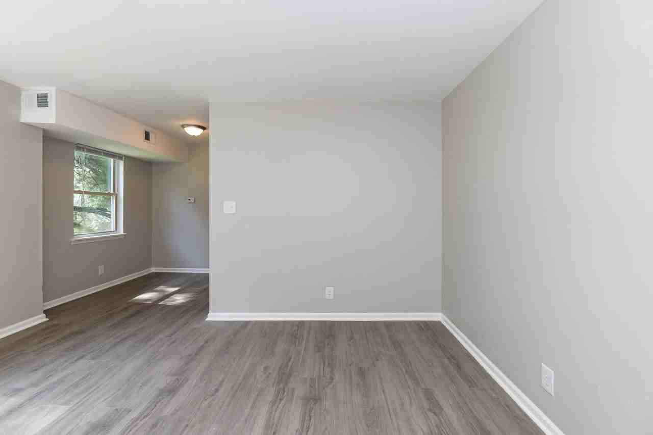 203 Johnson St #D - Photo 6 of 15