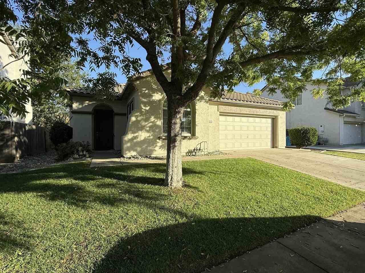 313 Royal River Drive - Photo 4 of 20