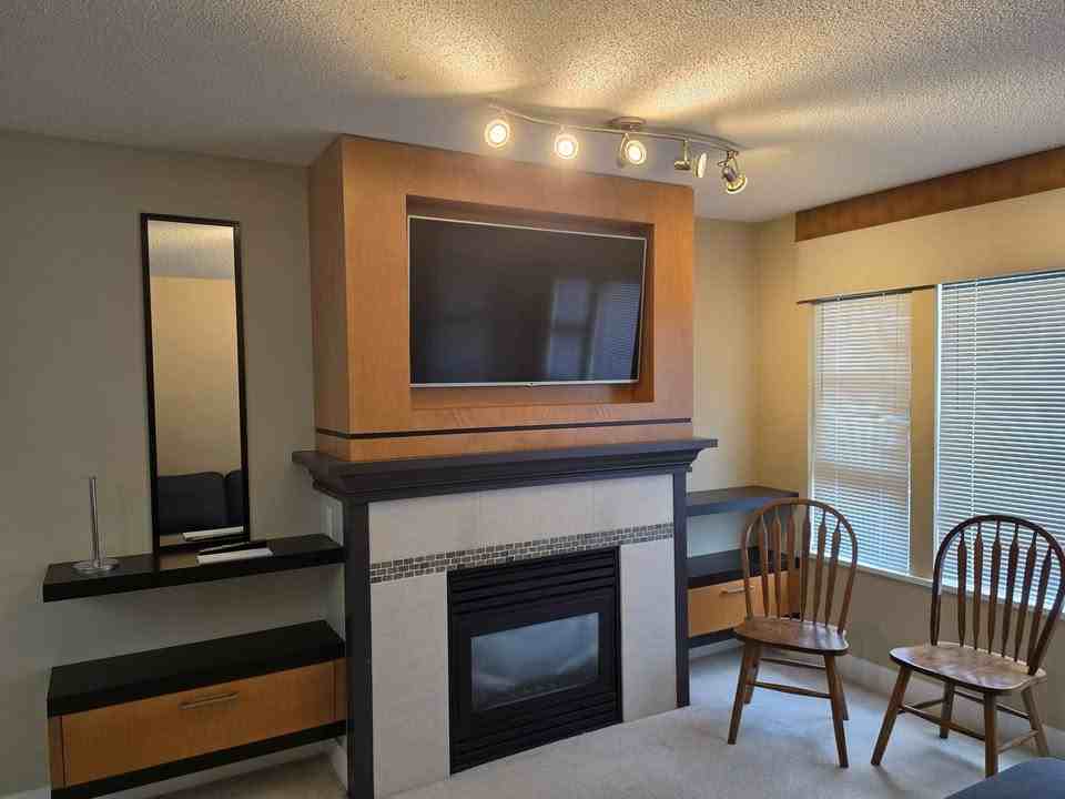 5740 Toronto Road #112 - Photo 4 of 20