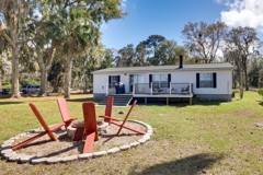 302 Lakeside Dr - Photo 1 of 1