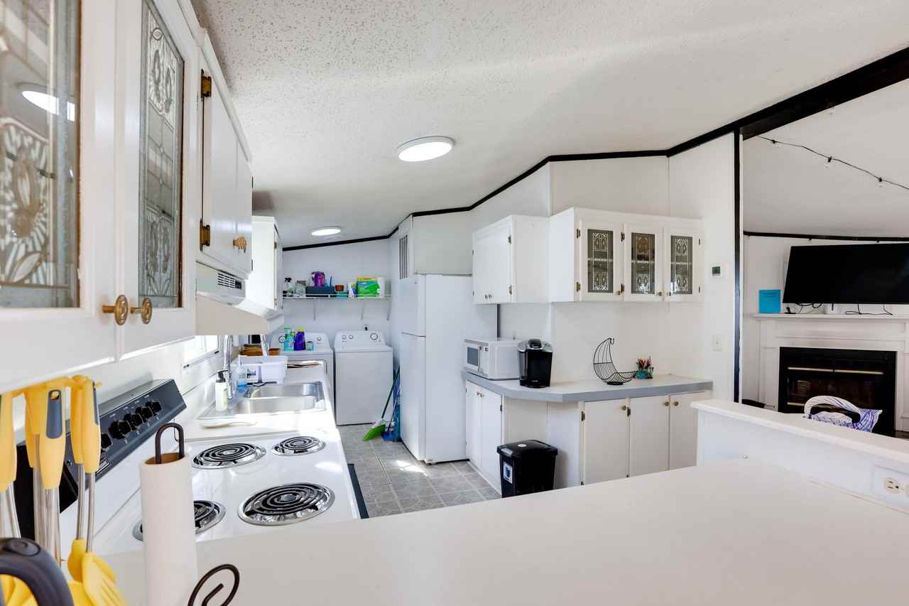 302 Lakeside Dr - Photo 6 of 20