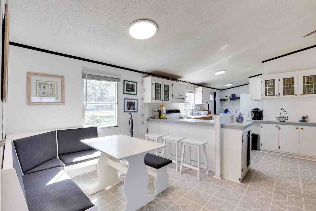302 Lakeside Dr - Photo 7 of 20