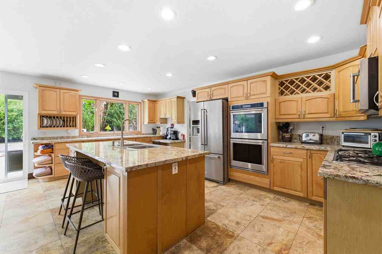 939 Begonia Ct - Photo 5 of 20