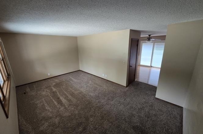 215 N 26th St - Photo 2 of 20