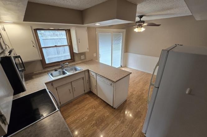 215 N 26th St - Photo 6 of 20