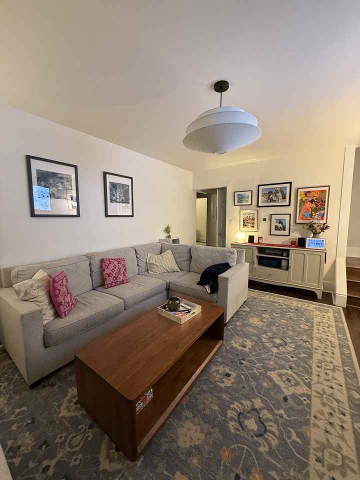 140 Ne 55th St - Photo 3 of 19