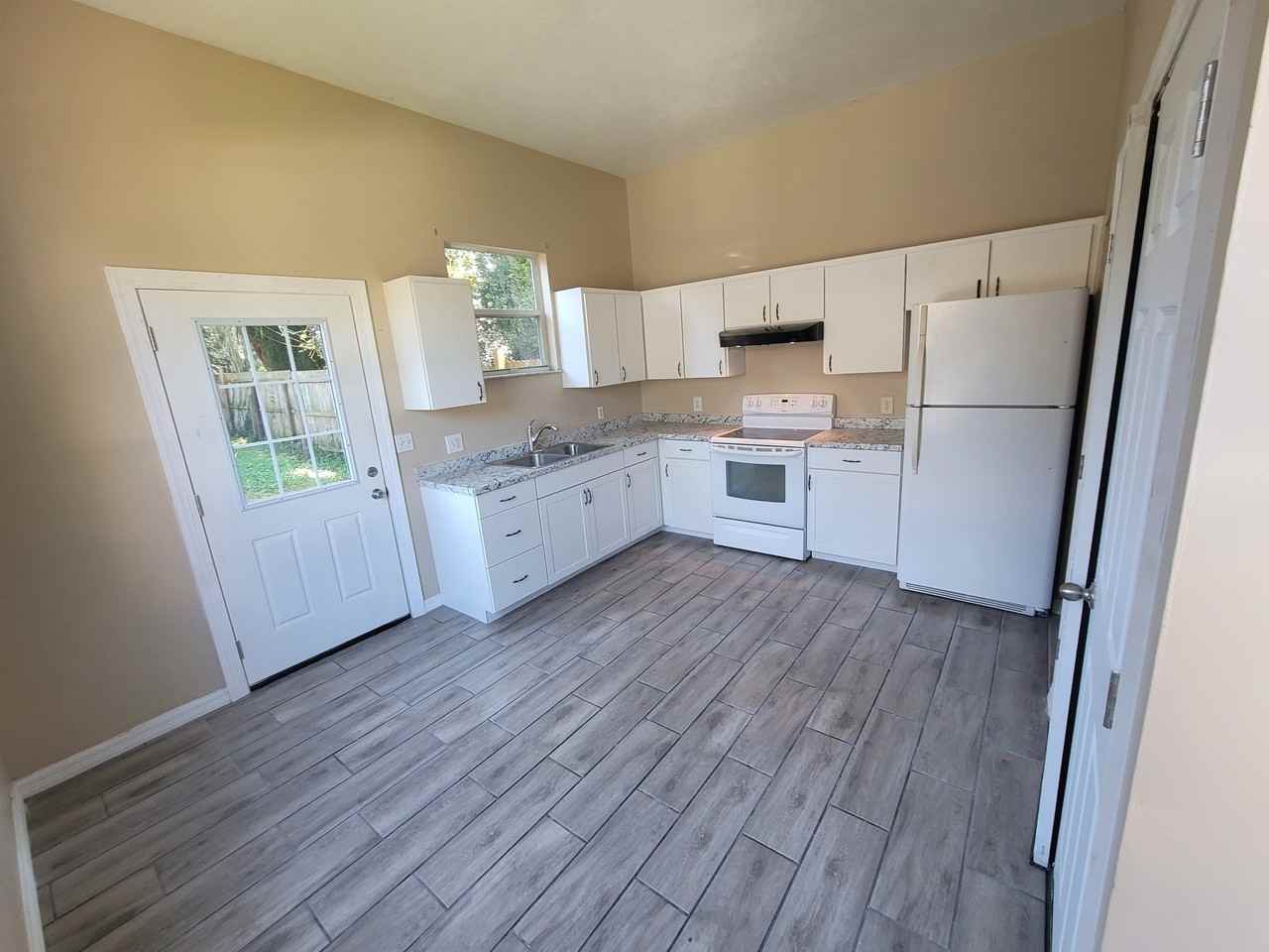 5926 Se Stetson Rd - Photo 6 of 6