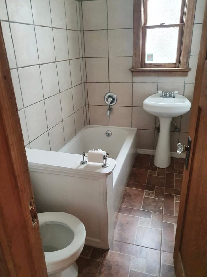 6057 Selma Ave #6057 - Photo 4 of 10