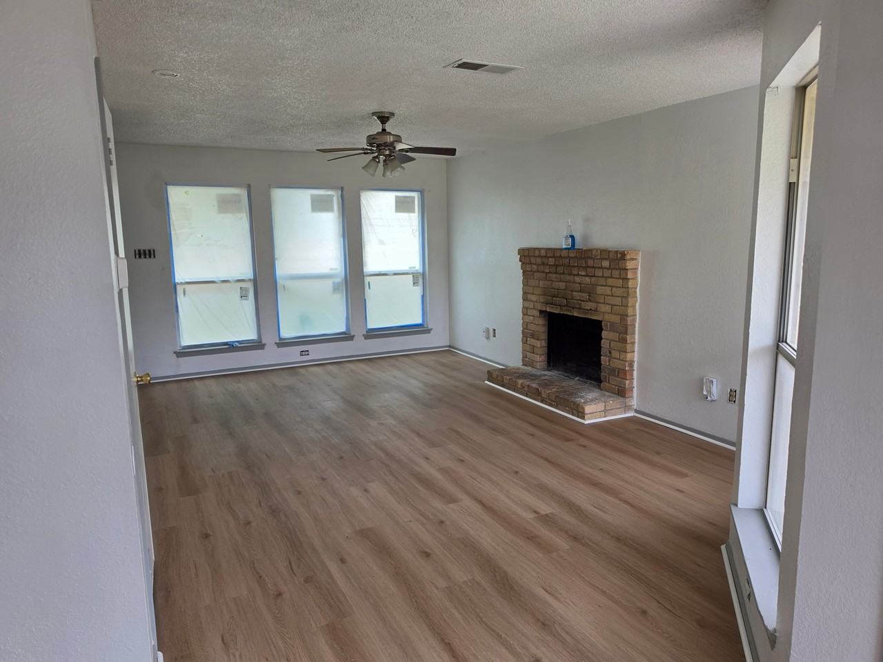 12136 Thompkins Dr #A - Photo 5 of 8