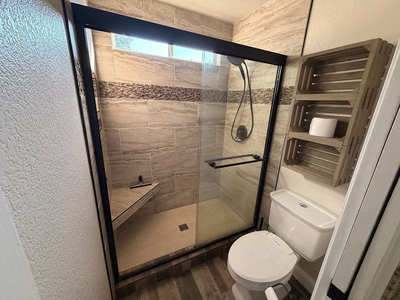 3222 Grace Dr - Photo 4 of 20