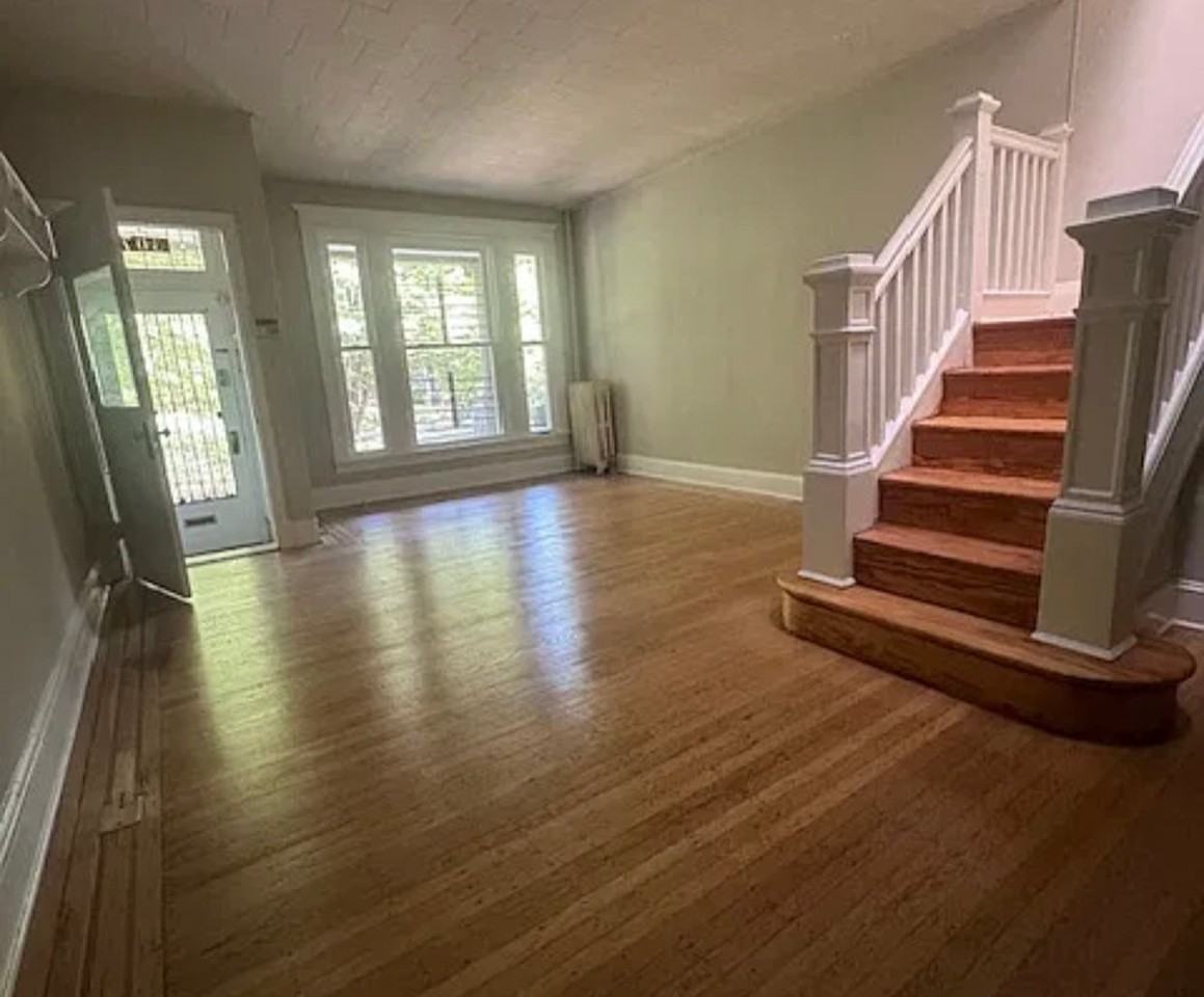 307 E 33rd St - Photo 2 of 13