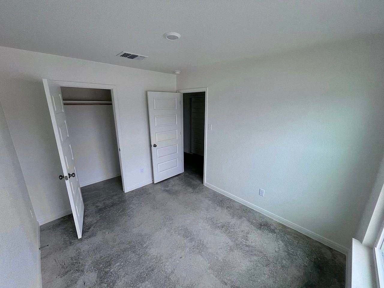 810 Wax Myrtle Ct #A - Photo 3 of 10
