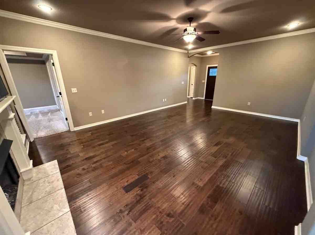 2977 W Miramar Dr - Photo 4 of 18